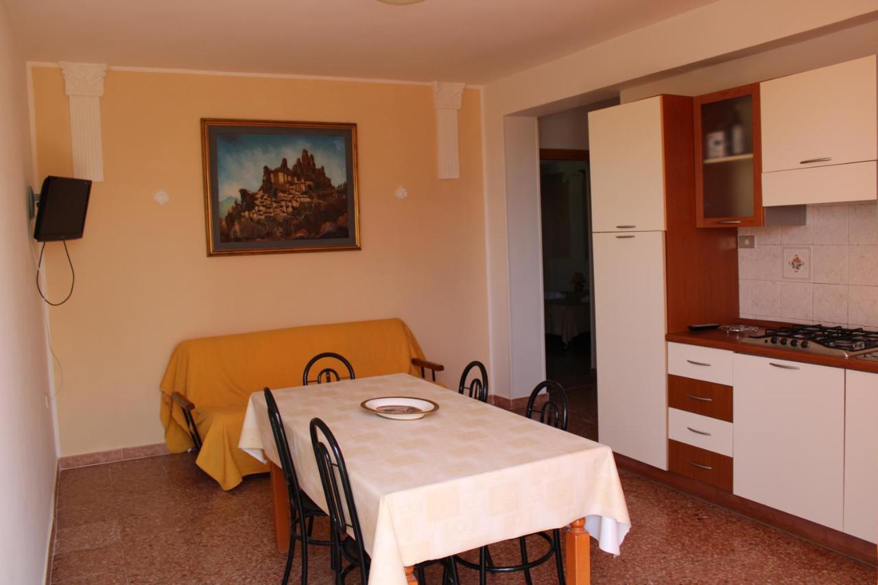 B&B Il Giardino Delle Meraviglie Melito Di Porto Salvo Extérieur photo